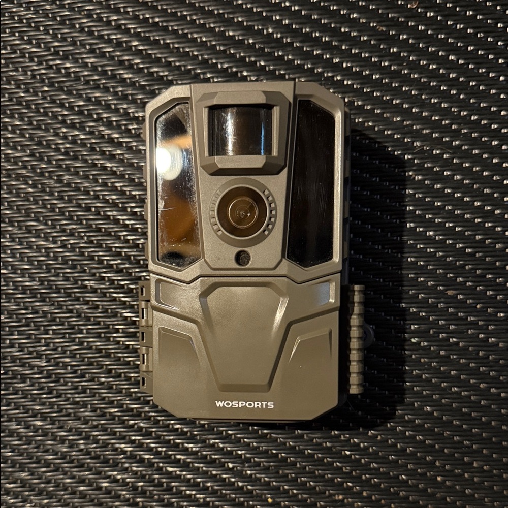 WOSPORTS Trail Camera in Gray